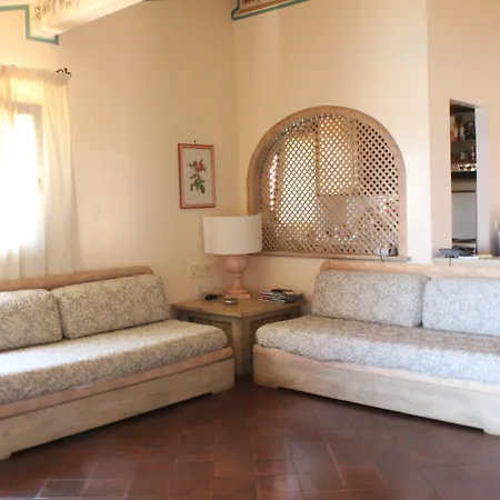 바가글리노 이 지아르디니 디 포르토 세르보 호텔