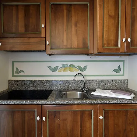 바가글리노 이 지아르디니 디 포르토 세르보 호텔