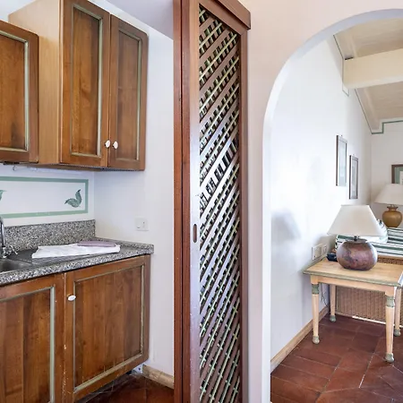 바가글리노 이 지아르디니 디 포르토 세르보